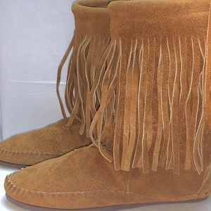 taos heritage moccasin